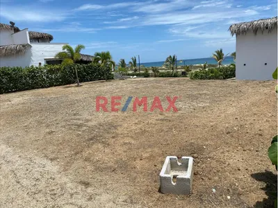 Se Vende Terreno En Condominio Frente Al Mar, Terreno En Segunda Fila
