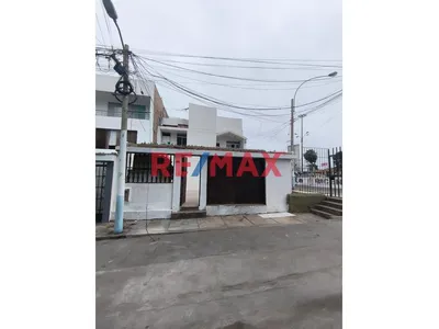 Venta De Casa En Av. Venezuela – Invierte En Una Propiedad Con Gran Potencial Comercial