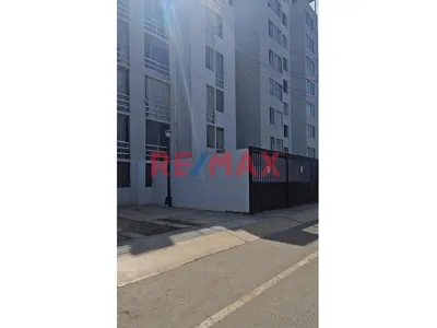 Venta De Departamento En Condominio Los Sauces - Segundo Piso