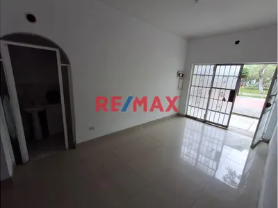 Alquiler De Local Comercial Lince