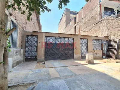 Casa Como Terreno En San Hilarion, San Juan De Lurigancho