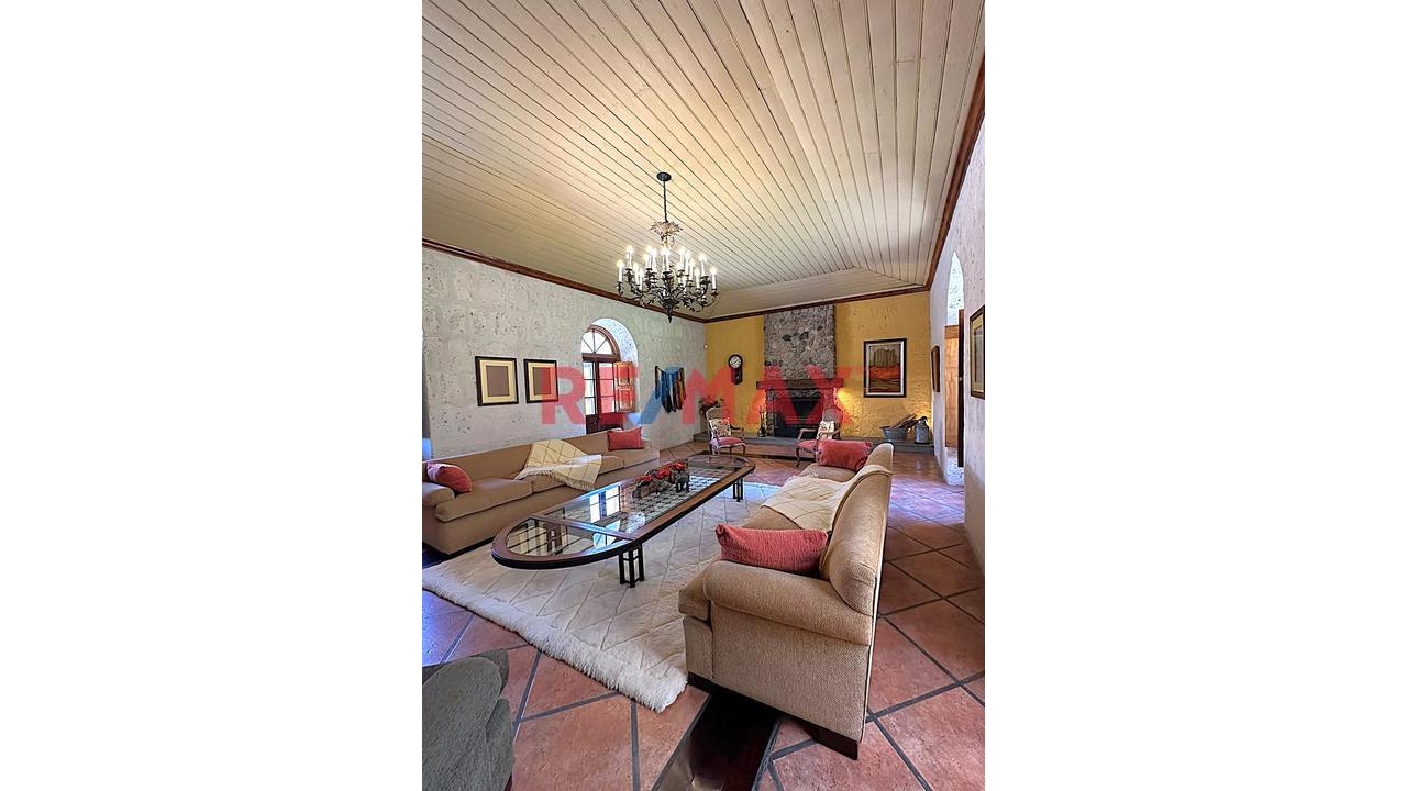 🏡✨ ¿Quieres Invertir? ¡Esta Es Tu Oportunidad En Sabandía!
