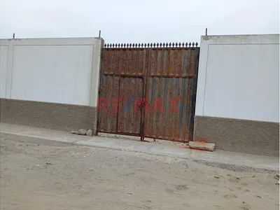 🌊 Gran Oportunidad: Local En Alquiler En Esquina - 350 M² -Huanchaquito-S/.1800