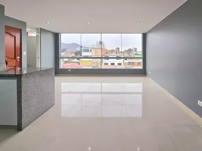 Venta de Departamento en Ate - Lima 3 Dormitorios