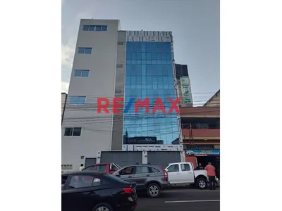 🏢 Oficina Exclusiva De Estreno – 130 M² En Av. Canadá, La Victoria