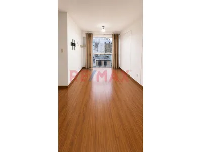 🏙️✨ ¡Oportunidad Única! Departamento En 6To Piso Con Vista Al Parque 🌳 | Cerca Av. Brasil Y Hospital Del Niño 🚶‍♂️🏥