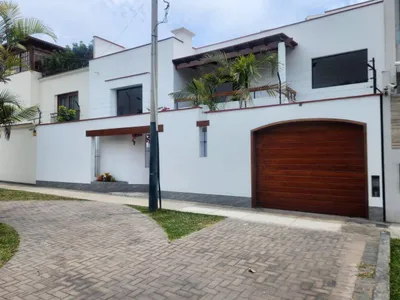 Alquiler de Casa en San Isidro - Lima 4 Dormitorios 