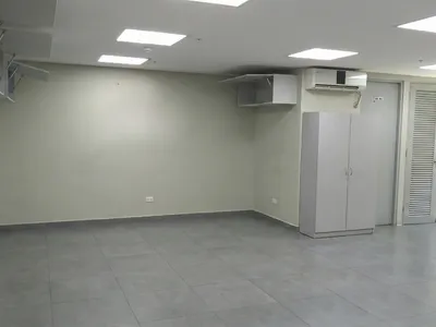 Oficina 95.52 m² en Miraflores Lista para Usar incluye Cochera