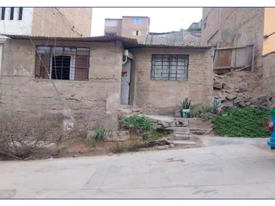 🏡 ¡Gran oportunidad! Casa con amplio terreno de 315 m²  Villa María del Triunfo