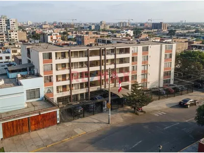 ¡Vive Frente Al Circuito Mágico Del Agua! Dpto. En 1Er Piso - 3 Dorm. En Santa Beatriz
