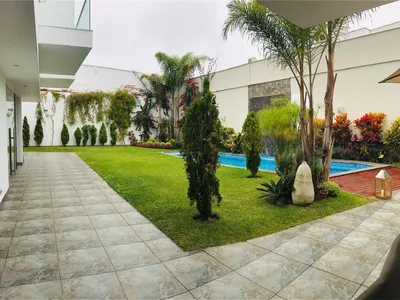 Venta de Casa en San Isidro - Lima 5 Dormitorios