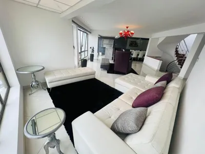 Venta de Departamento en Miraflores - Lima 4 Dormitorios