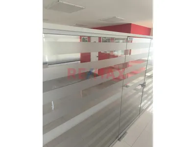 Alquiler De Oficina En Av Principal De Alto Transito