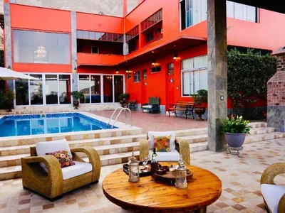Casa en venta · Calle el Refugio N 6, La Molina · 2872 m², 7 dorm.