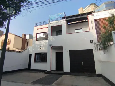Venta de Casa en San Isidro - Lima 1 Dormitorio