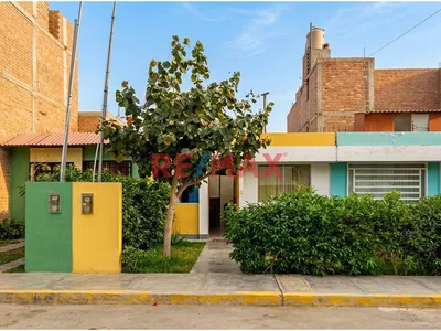 Oportunidad Única! Casa En Villa San Antonio Perfecta Para Ti Y Tu Familia