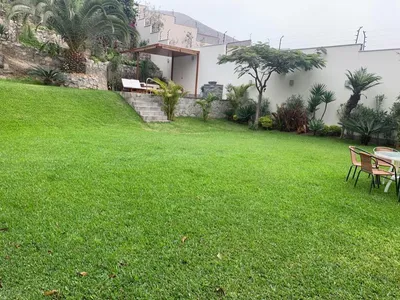 Venta de Casa en La Molina - Lima 5 Dormitorios
