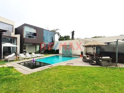 Venta de Casa en Chorrillos - Lima 4 Dormitorios