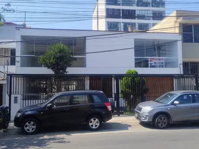 Venta de Casa en San Isidro - Lima 6 Dormitorios