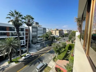 Venta de Departamento en San Isidro - Lima 3 Dormitorios