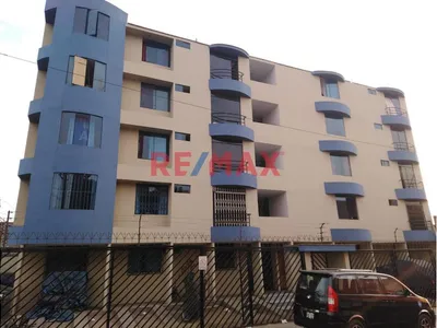Vendo Departamento Av. Elmer Faucett