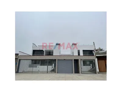 Venta De Departamento De Estreno Con Piscina En Exclusiva Playa El Reves En Punta Negra