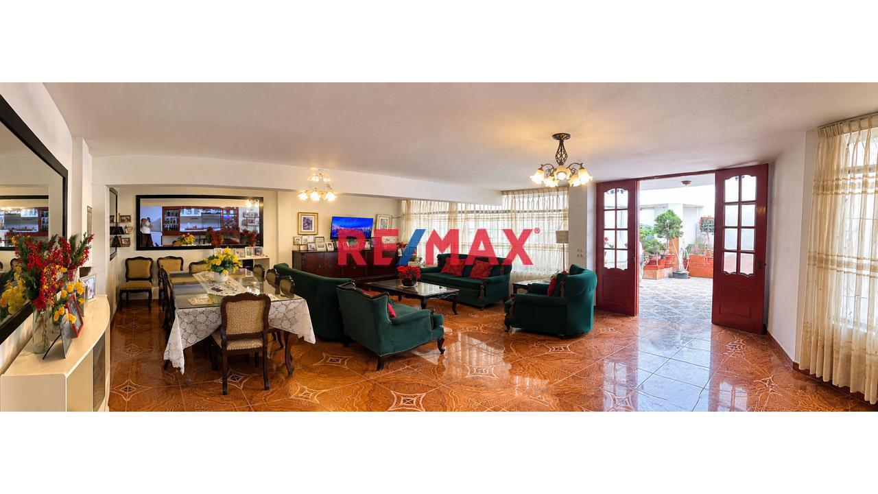 🌊☀️ ¡Tu Casa De Playa Te Espera En Pulpos! 🏡
