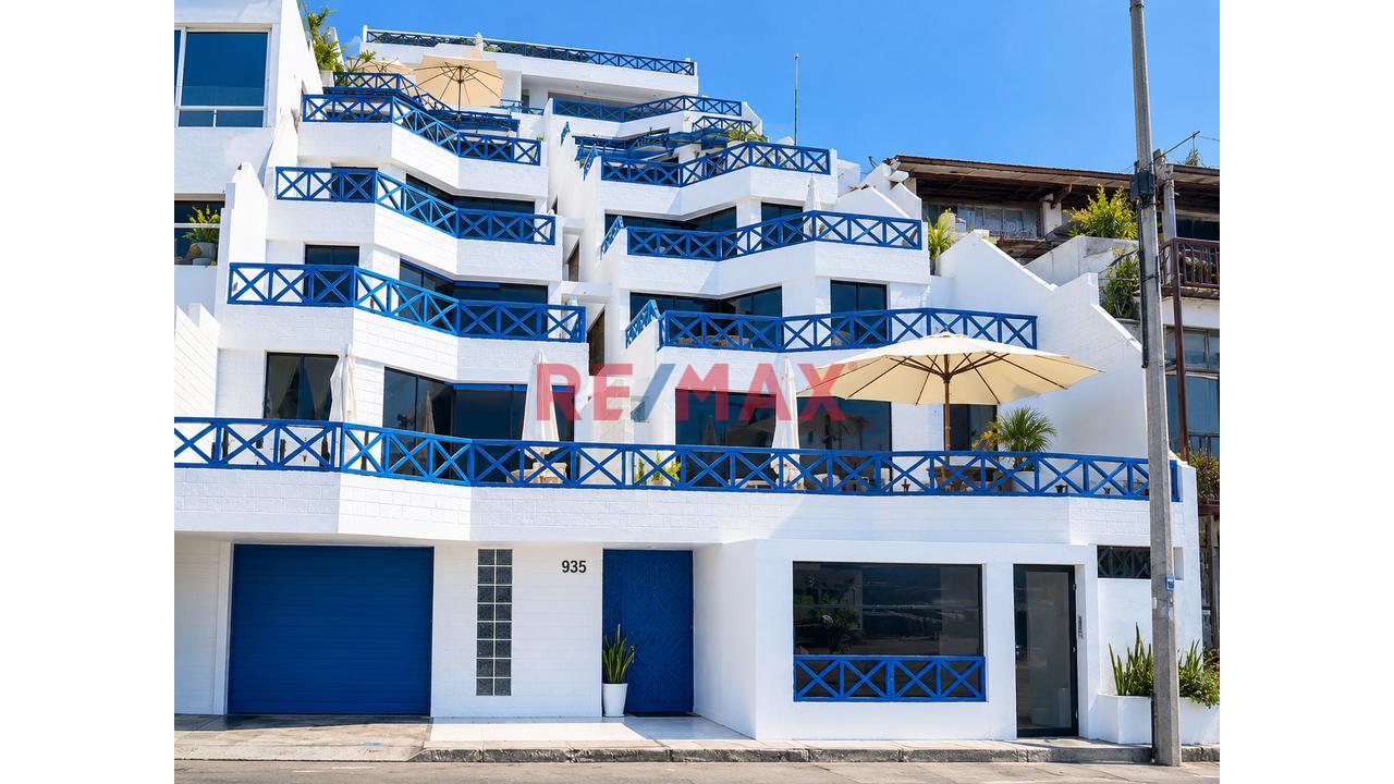 Departamento Con Excelente Ubicación Con Vista Al Mar En La Playa Negra