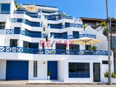 Departamento Con Excelente Ubicación Con Vista Al Mar En La Playa Negra