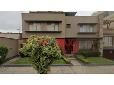 🏗️ Oportunidad Exclusiva Para Constructoras En San Isidro – Zonificación Rdb 🏙️