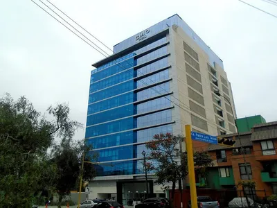 Alquiler de Oficina en Santiago de Surco - Lima 0 Dormitorio 