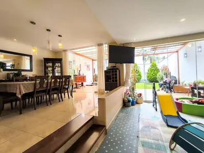 Venta de Casa en Chorrillos - Lima 4 Dormitorios