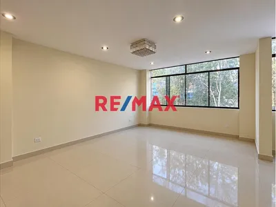 🏥 ¡Oportunidad De Inversión En Lince - Edificio En Venta!🔑
