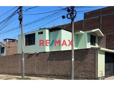 Casa En Venta 160M2 - Urb. Las Viñas De Surco - Callao
