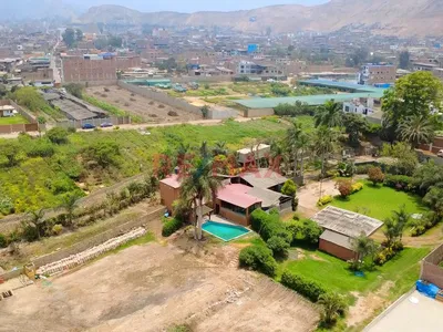 Vendo Casa De Campo + Centro De Eventos  Terreno De 4944.42 M²  En Pachacamac