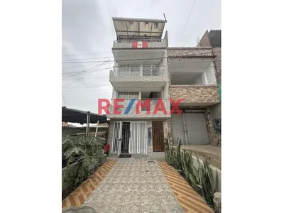 Venta Casa De 4 Niveles La Esperanza Parte Alta