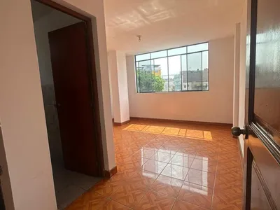 Alquiler de Local Comercial en Los Olivos - Lima 0 Dormitorio 