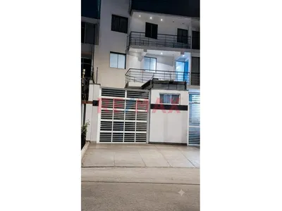 🏡 ¡Departamento Con Excelente Ubicación Cerca Al Ovalo Santa Anita Y Frente A Parque 🏡