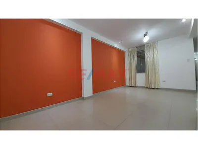 Departamento En Alquiler I Av. Los Dominicos Smp I 3 Habitaciones A 1/2 Av. Santa Rosa