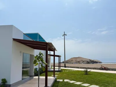 Casa en venta · Chilca · 67 m², 3 dorm.