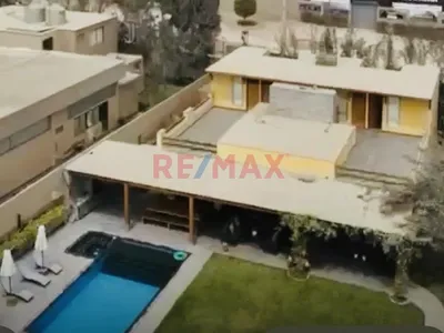 Terreno Con Moderna Edificación En Cieneguilla