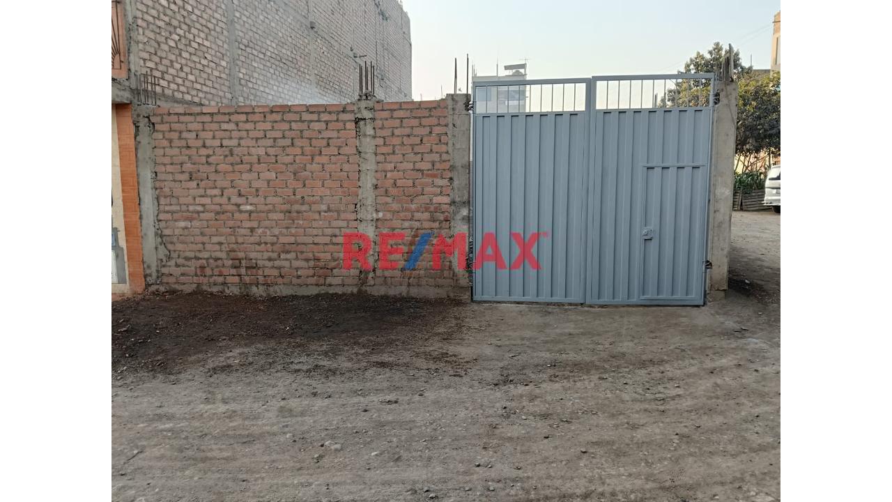 Venta De Terreno En Villa Del Pinar