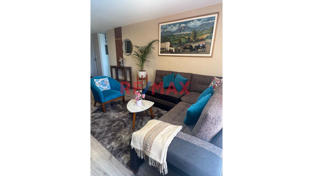 Alquilo Departamento Amoblado En Condominio Viva 500