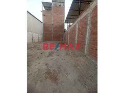 Venta De Terreno En Urbanizacion Las Casuarinas Iii Etapa