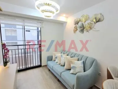 Venta de Departamento en Santiago de Surco - Lima 2 Dormitorios