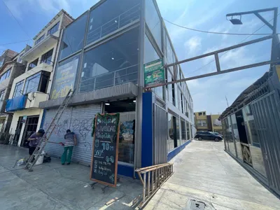 Alquiler de Local Comercial en Chorrillos - Lima 0 Dormitorio 