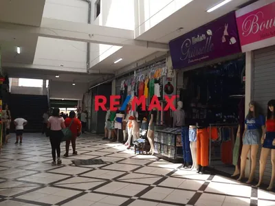Vendo Local Piso 2 En C.C. Plaza Unicachi, Av. Caqueta S. M.P.