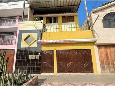 Departamento En Venta 1Er Piso Con Cochera En Urb. La Tina