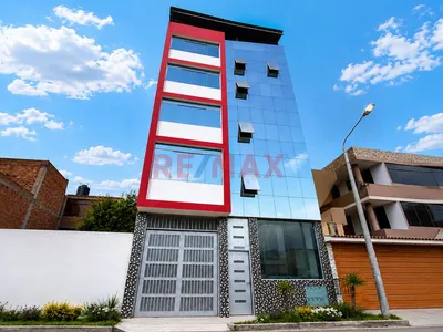 Local En Alquiler Urb. Santa Ángela Chiclayo