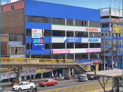 Alquiler Locales Comerciales – FRENTE A UNI SMP